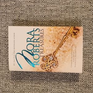 Nora Roberts Treasures